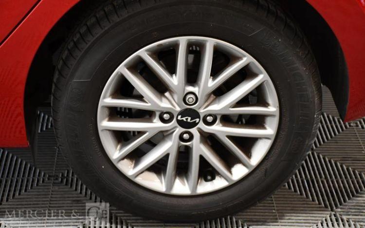 KIA RIO ACTIVE BUSINESS ROUGE GR-114-RY