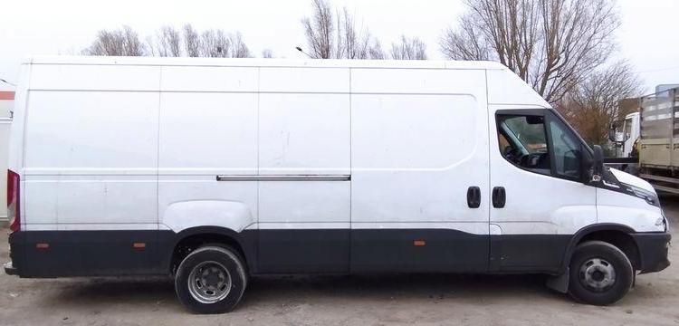 IVECO DAILY 6 FOURGON PHASE 3 35C18 3,0D 16V HI-MATIC 175 CV BOITE AUTO – 56951 KMS BLANC GR-138-PX