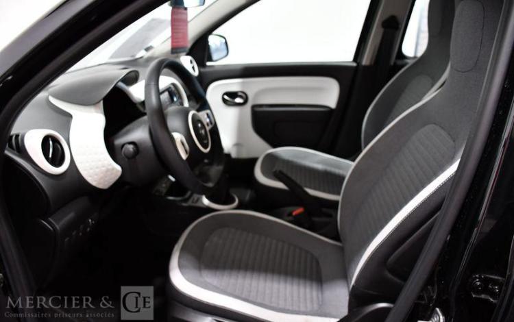 RENAULT TWINGO 1.0 SCE 65 EQUILIBRE
 NOIR GR-223-YH