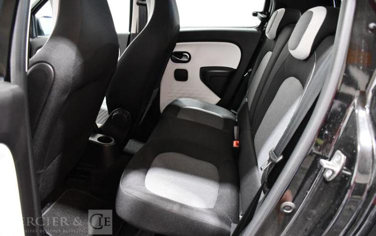 RENAULT TWINGO 1.0 SCE 65 EQUILIBRE
 NOIR GR-223-YH