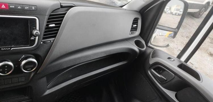 IVECO DAILY 6 FOURGON PHASE 3 35S18 3,0D HI MATIC 175 CV BOITE AUTO – 73647 KMS BLANC GR-947-PZ