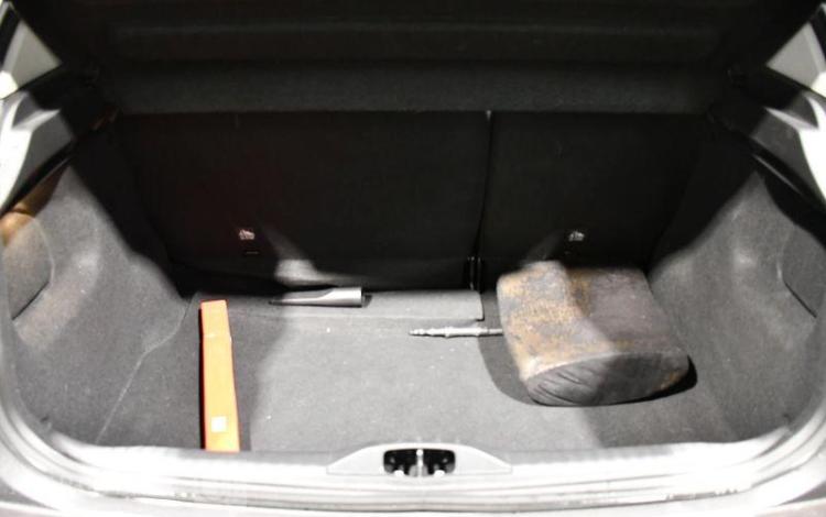 CITROEN C3 A.E 1.5 BLUEHDI 100 GRIS GT-174-FW