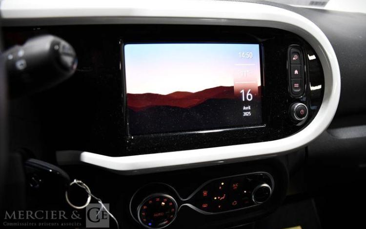 RENAULT TWINGO R80 E-TECH 80 42PPM 22KWH ACHAT-INTEGRAL TECHNO BVA
 NOIR GT-923-WM