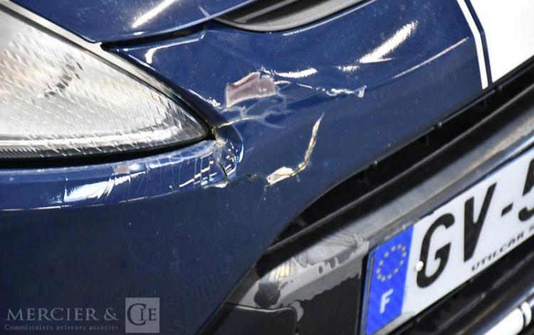 FORD FIESTA 1,2 60 TREND BLEU GV-517-PK