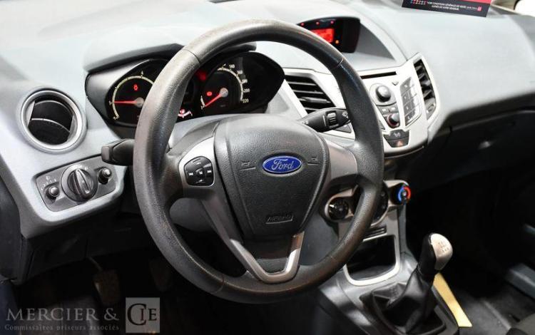 FORD FIESTA 1,2 60 TREND BLEU GV-517-PK
