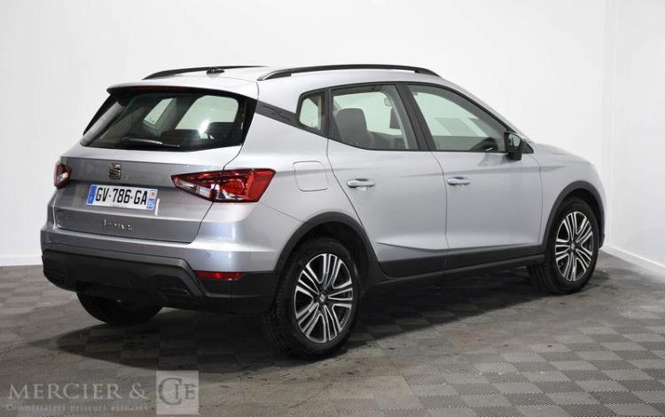 SEAT ARONA  TSI 95 CH GRIS GV-786-GA