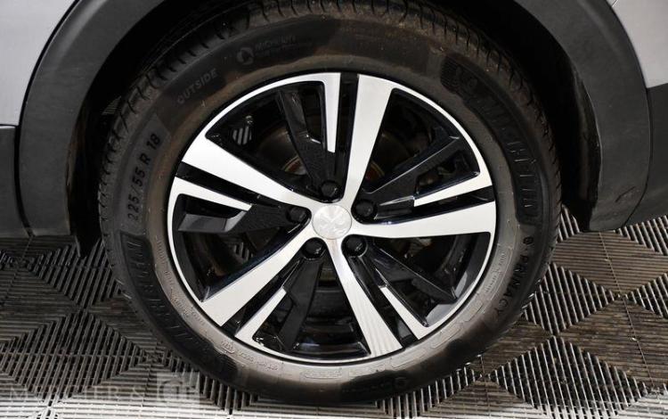 PEUGEOT 5008 GT HYBRID 136 e-DCS6 GRIS GW-787-AV