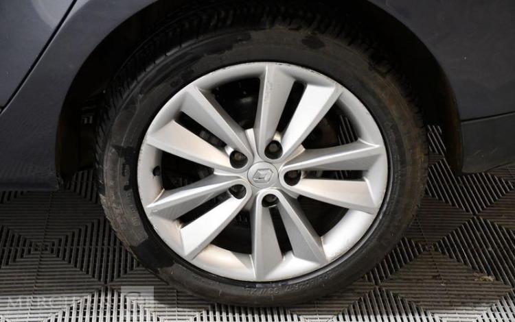 RENAULT MEGANE ESTATE 1.5 DCI 110 CARMINAT TOMTOM
 BLEU GZ-019-VZ