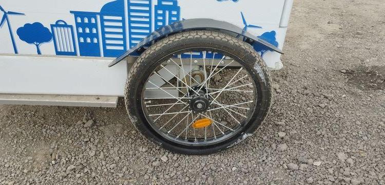 YOKLER YOKLER VELO TRICYCLE CARGO ELECTRIQUE – COFFRE ARRIERE 1M3 AVEC DOUBLE PORTE  TRI0023