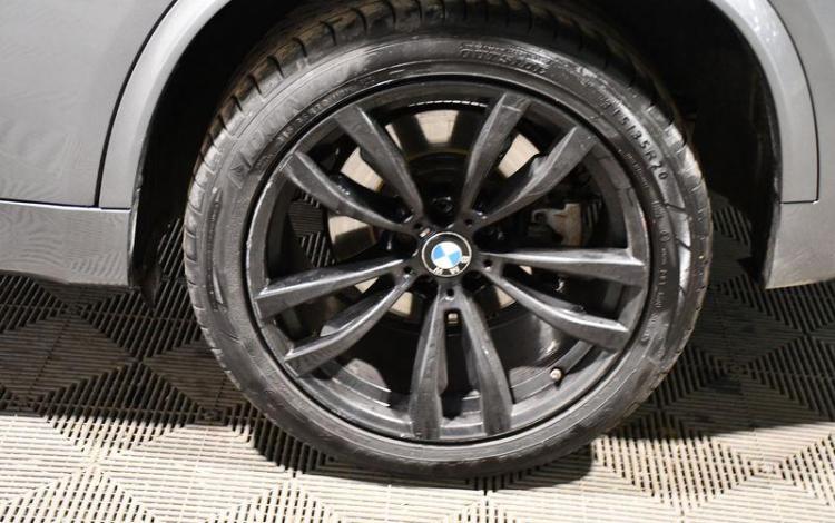 BMW X5 XDRIVE 35I 305 BVA GRIS 1KNR579