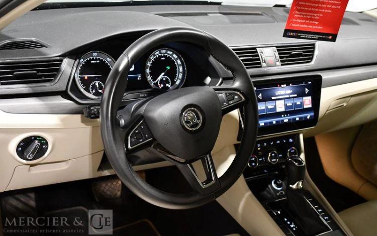 SKODA SUPERB SW 1,6 120CH CR TDI STYLE DSG MARRON 1XHE629