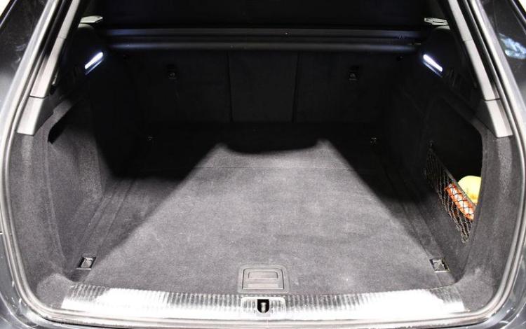 AUDI A4 AVANT 30 TDI 136CH BUSINESS ED ADVANCED GRIS 1YFC088