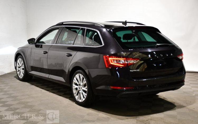SKODA SUPERB SW 1,6 120CH CR TDI AMBITION DSG NOIR 1YJG485