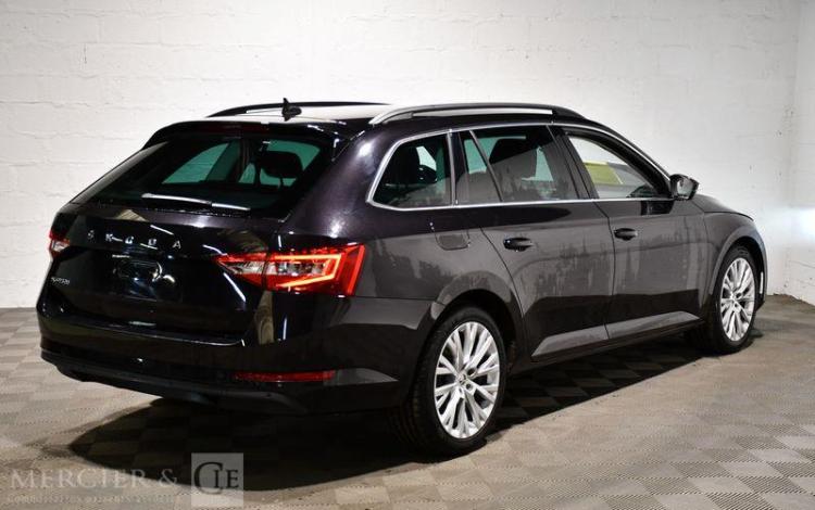 SKODA SUPERB SW 1,6 120CH CR TDI AMBITION DSG NOIR 1YJG485