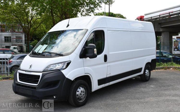 PEUGEOT BOXER 335 L3H2 2,2 BLUEHDI 140 S&S MAN 6 ASPHALT  2AUL391