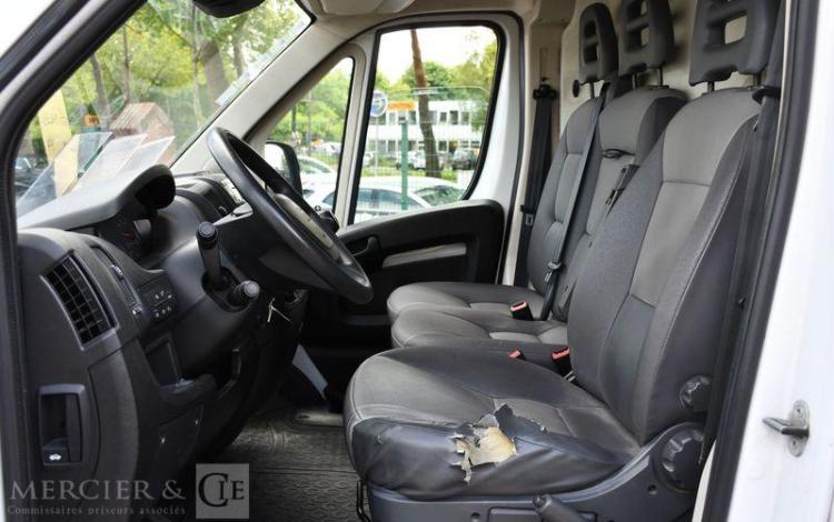 PEUGEOT BOXER 335 L3H2 2,2 BLUEHDI 140 S&S MAN 6 ASPHALT  2AUL391