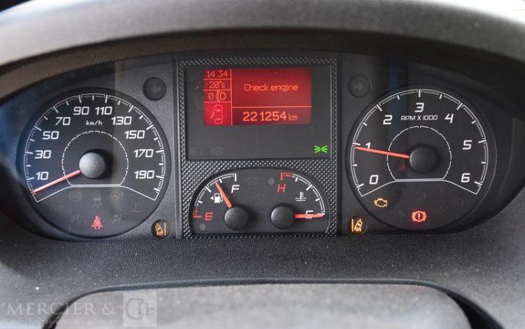 PEUGEOT BOXER 335 L3H2 2,2 BLUEHDI 140 S&S MAN 6 ASPHALT  2AUL391