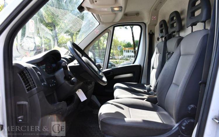 PEUGEOT BOXER 328 L1H1 2,2 BLUEHDI120 S&S PREMIUM BLANC 2GUQ883