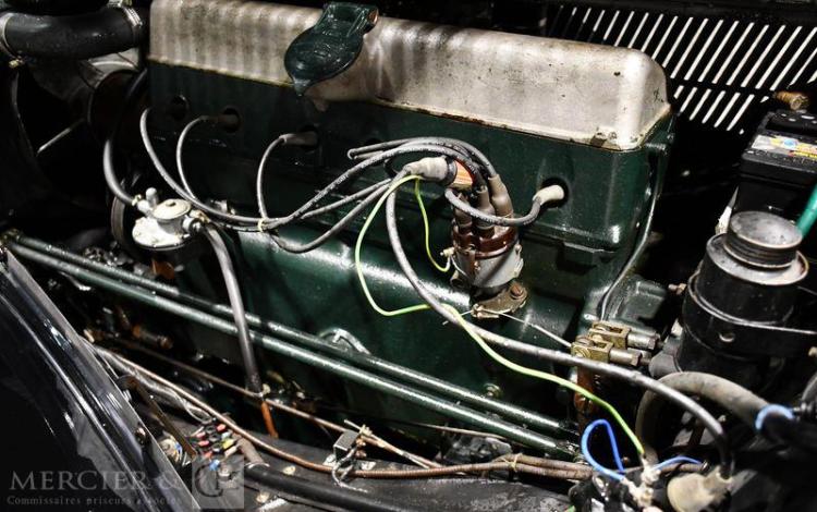 CITROEN TRACTION TYPE 15 SIX NOIR 3906LK59