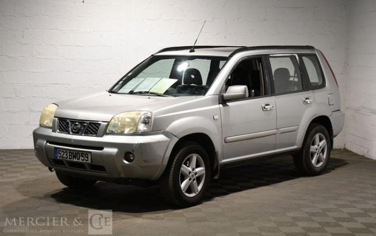 NISSAN X-TRAIL 2,2 DCI 135 CH ELEGANCE 4 WD GRIS 523BWQ59