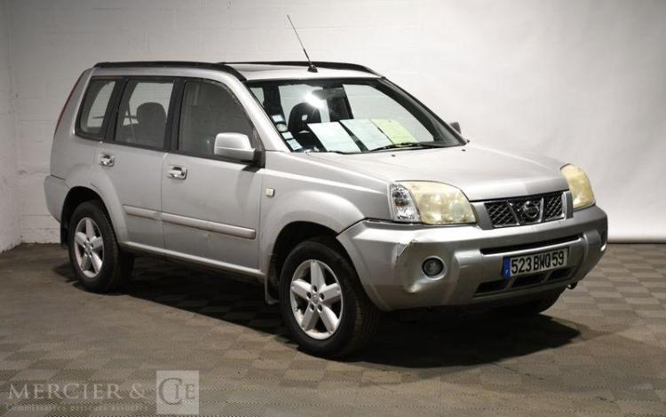 NISSAN X-TRAIL 2,2 DCI 135 CH ELEGANCE 4 WD GRIS 523BWQ59