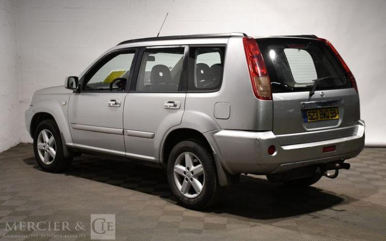NISSAN X-TRAIL 2,2 DCI 135 CH ELEGANCE 4 WD GRIS 523BWQ59