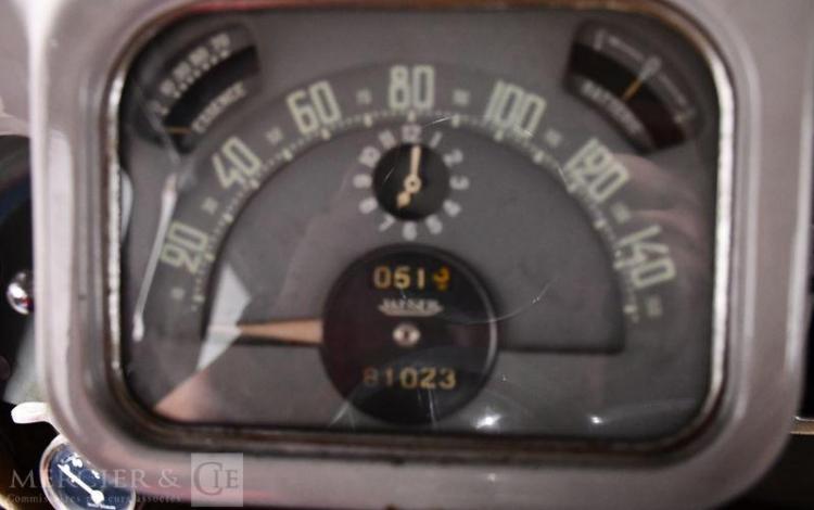 CITROEN TRACTION TYPE 15 SIX – MALLE NOIR 8601JJ59