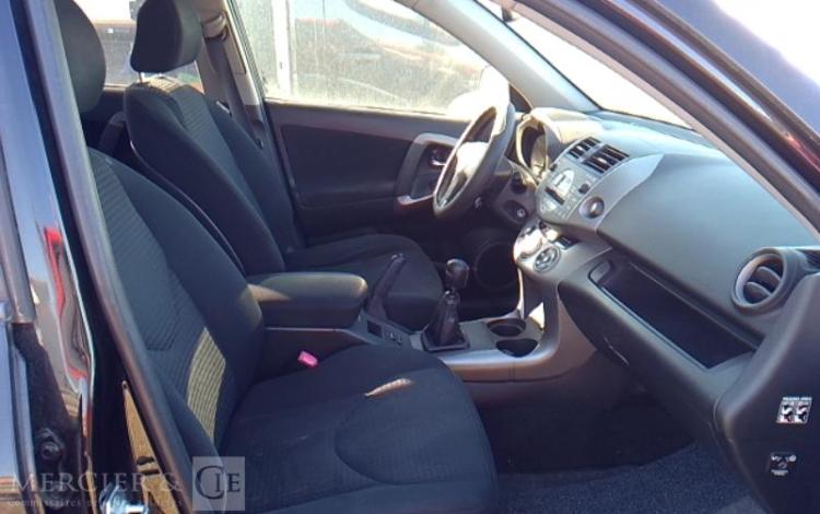 TOYOTA RAV-4 2.2 D4D 135 LIFE 4X4 NOIR 8741YX84