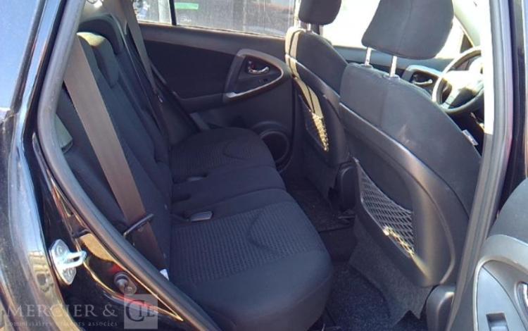 TOYOTA RAV-4 2.2 D4D 135 LIFE 4X4 NOIR 8741YX84