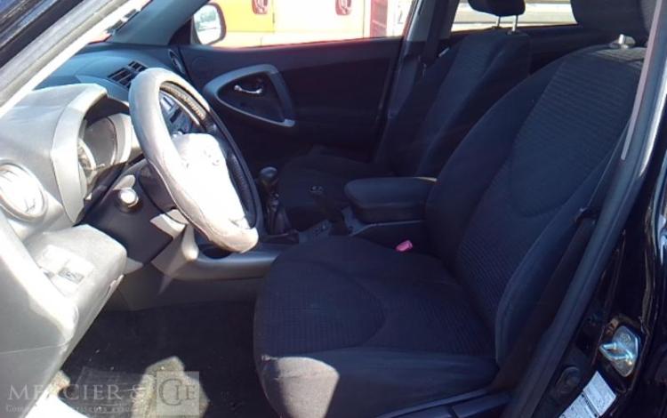 TOYOTA RAV-4 2.2 D4D 135 LIFE 4X4 NOIR 8741YX84