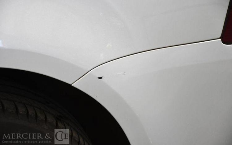 VOLKSWAGEN TOURAN 1,9 TDI 105 CONFORT LINE GRIS 9109YF62