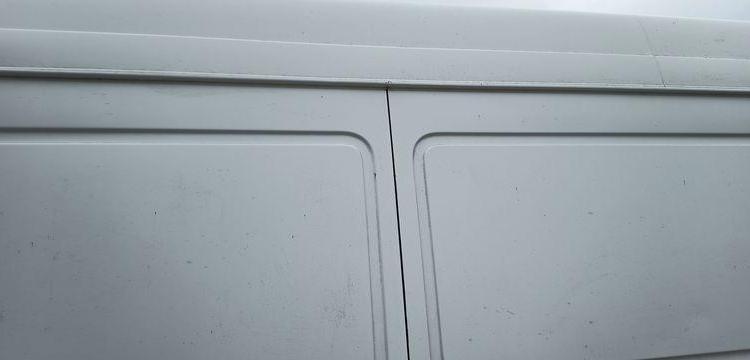 MERCEDES SPRINTER 208 CDI 35 2,2D FOURGON 82CV – DIESEL – 252477 KMS – ANNEE 2005 BLANC AF-642-SY