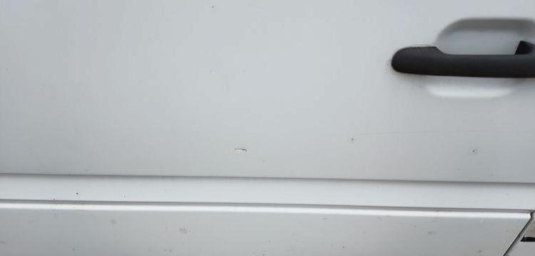 MERCEDES SPRINTER 208 CDI 35 2,2D FOURGON 82CV – DIESEL – 252477 KMS – ANNEE 2005 BLANC AF-642-SY