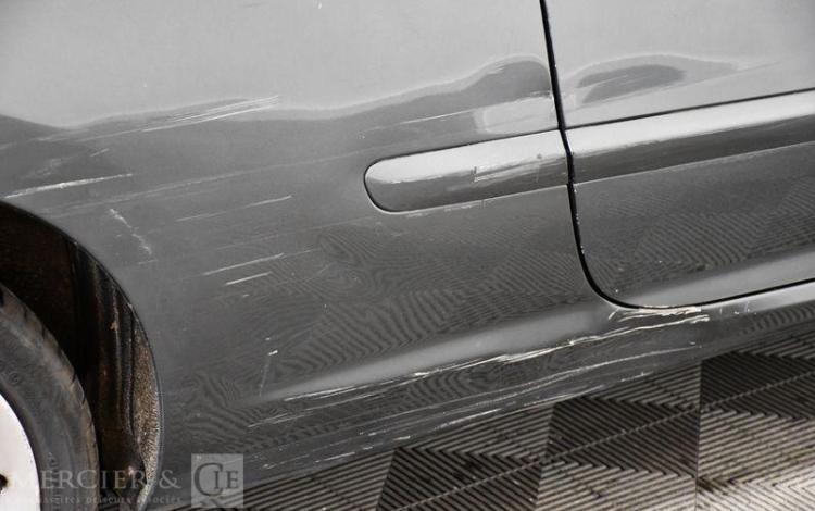 PEUGEOT 308 HDI 110 CH GRIS AK-787-RY