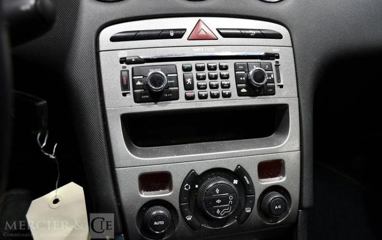 PEUGEOT 308 HDI 110 CH GRIS AK-787-RY