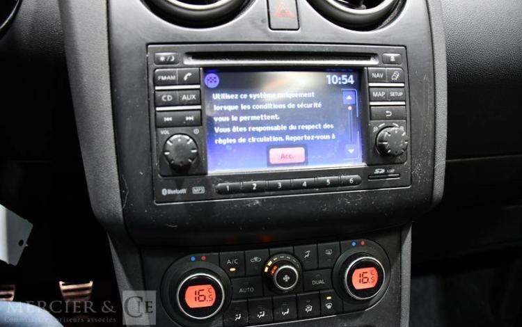 NISSAN QASHQAI 1,5 DCI105 CONNECT EDITION 2WD NOIR AS-690-QF