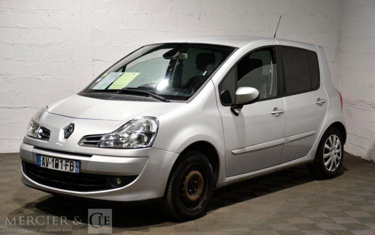 RENAULT MODUS GRIS AV-181-FB