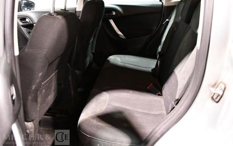 CITROEN C3 1,6 HDI90 EXCLUSIVE GRIS AV-573-AK