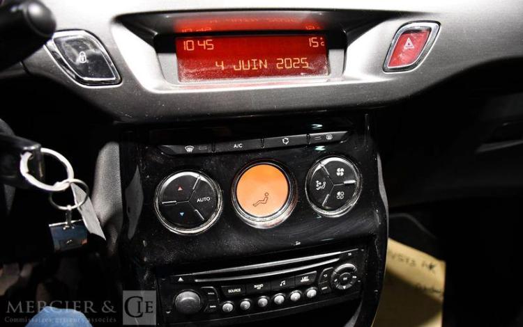 CITROEN C3 1,6 HDI90 EXCLUSIVE GRIS AV-573-AK