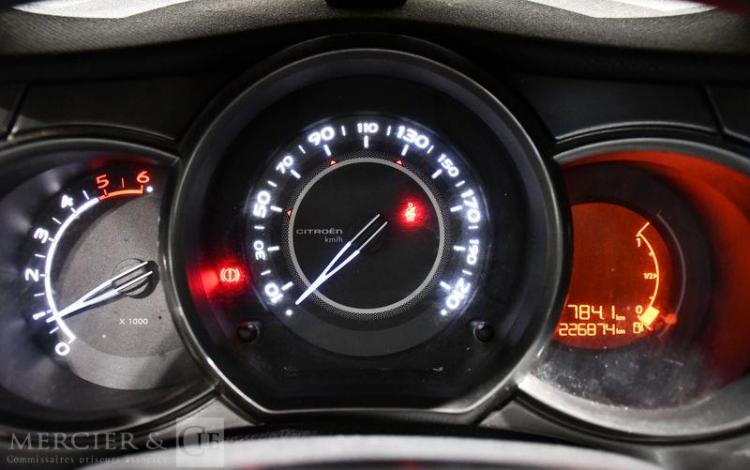 CITROEN C3 1,6 HDI90 EXCLUSIVE GRIS AV-573-AK