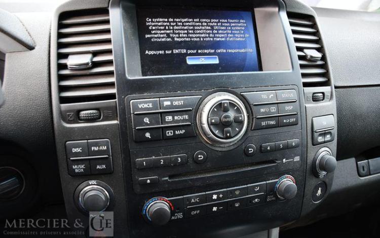 NISSAN PATHFINDER 2,5 DCI 190CH LE 4WD GRIS BF-403-PD