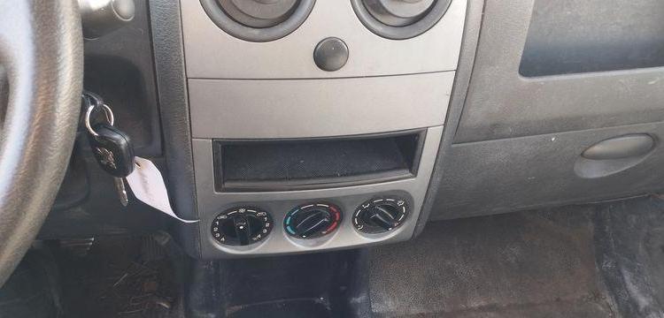 PEUGEOT PARTNER UTILITAIRE 1.6 HDI FOURGON 75 CV – DIESEL – 115551 KMS – ANNEE 2006 BORDEAUX BH-578-MR