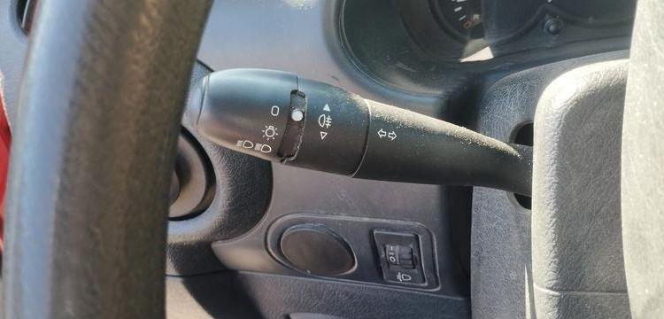 PEUGEOT PARTNER UTILITAIRE 1.6 HDI FOURGON 75 CV – DIESEL – 115551 KMS – ANNEE 2006 BORDEAUX BH-578-MR