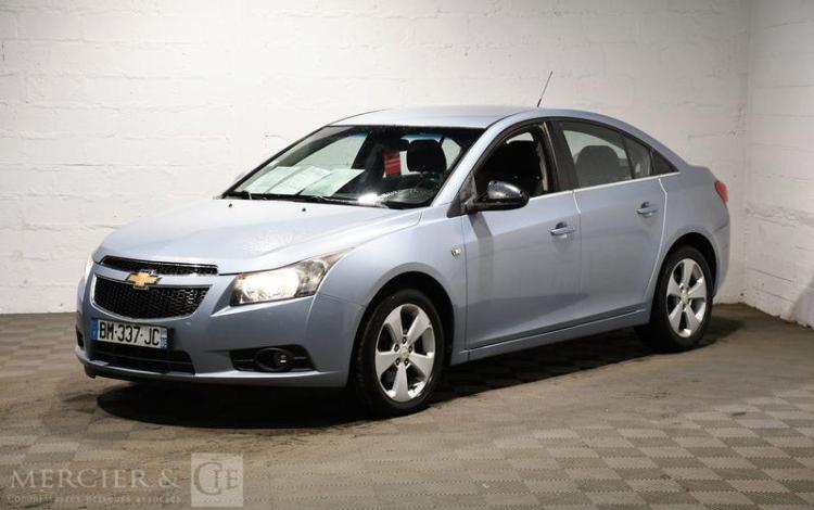 CHEVROLET CRUZE 2.0 VCDI 165 LTZ BLEU BM-337-JC