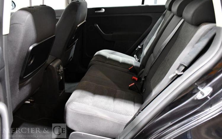 VOLKSWAGEN GOLF PLUS NOIR BM-913-GX