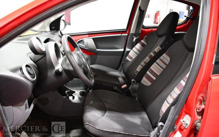 CITROEN C1 1,0 70 ATTRACTION ROUGE BQ-164-RC