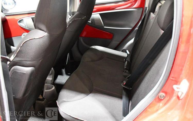CITROEN C1 1,0 70 ATTRACTION ROUGE BQ-164-RC