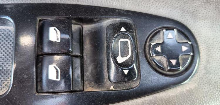 FIAT SCUDO 2 VUL 2,0 MJTD 16V FOURGON COURT 120 CV – DIESEL – 232518 KMS – ANNEE 2011 BLANC BS-104-MK