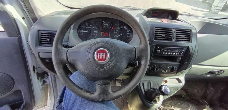 FIAT SCUDO 2 VUL 2,0 MJTD 16V FOURGON COURT 120 CV – DIESEL – 232518 KMS – ANNEE 2011 BLANC BS-104-MK