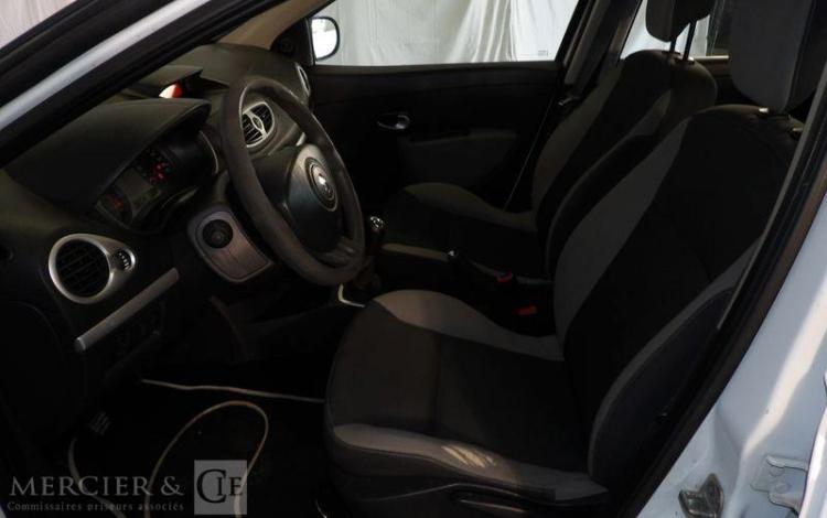 RENAULT CLIO 1,2 75CH PACK CLIM5 PTS BLANC BT-726-GT